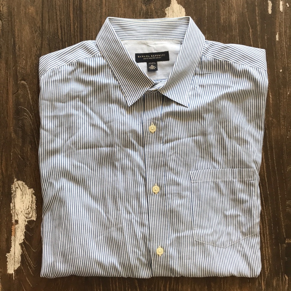 Banana Republic XL Soft Wash Blue & White Stiped